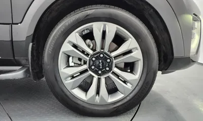 Kia Mohave 2023, 13754 км, за 28817.12 USD