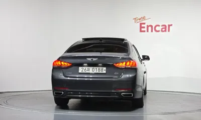 Genesis G80 2017, 52096 км, за 10642.52 USD