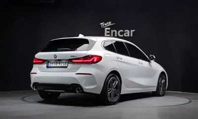 BMW 1-Series 2021, 67766 км, за 14375.74 USD