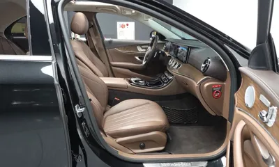Mercedes-Benz E-Class 2018, 117678 км, за 15071.4 USD - фото 11