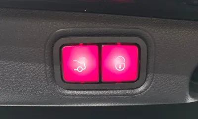 Mercedes-Benz E-Class 2018, 117678 км, за 15071.4 USD - фото 20