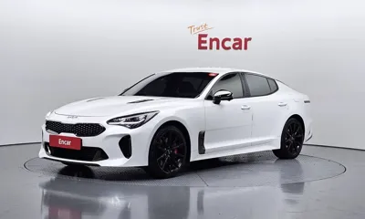 Kia Stinger · 2023 год