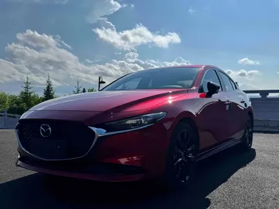 Mazda 3 Axela · 2023 год