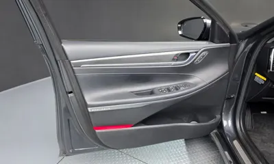 Hyundai Grandeur 2018, 173102 км, за 8791.65 USD - фото 24