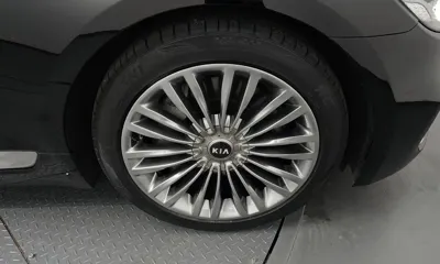 Kia K9