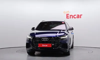 Audi Q8 2023, 43383 км, за 54525.14 USD