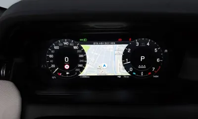 Land Rover Discovery Sport 2025, 3592 км, за 32821.32 USD - фото 8