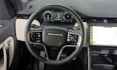 Land Rover Discovery Sport 2025, 3592 км, за 32821.32 USD - фото 13