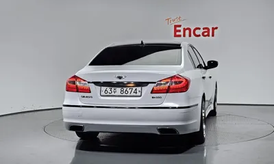 Hyundai Genesis 2012, 140476 км, за 3807.27 USD