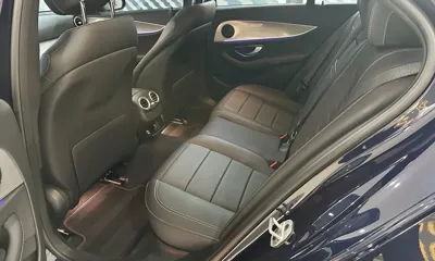 Mercedes-Benz E-Class 2020, 33173 км, за 19692.79 USD - фото 11