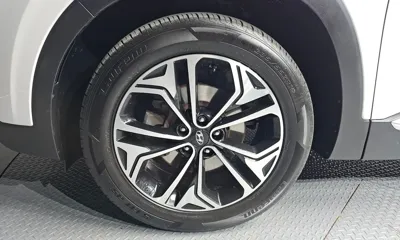 Hyundai Santafe 2020, 116520 км, за 12899.03 USD