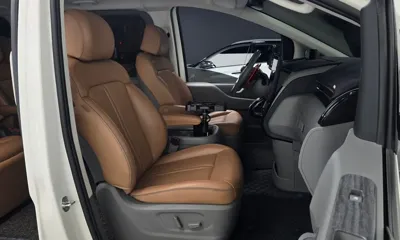 Hyundai Staria 2022, 53212 км, за 22646.71 USD - фото 10