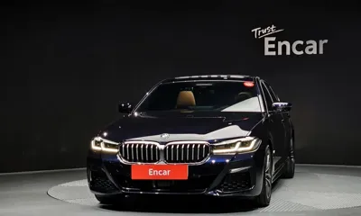BMW 5-Series 2021, 52527 км, за 24496.67 USD
