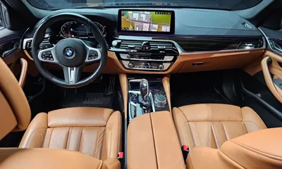 BMW 5-Series 2021, 52527 км, за 24496.67 USD - фото 7