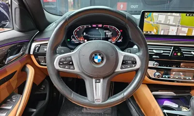 BMW 5-Series 2021, 52527 км, за 24496.67 USD - фото 13
