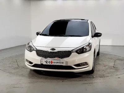 Kia K3 2013, 130220 км, за 2472.03 USD