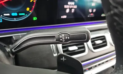 Mercedes-Benz GLE-Class 2023, 13613 км, за 55139.82 USD - фото 9