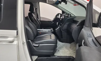 Hyundai Staria 2023, 58133 км, за 18175.91 USD - фото 11