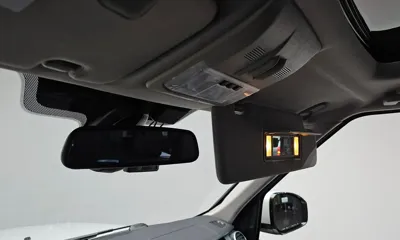 Land Rover Discovery 2014, 104353 км, за 14933.7 USD - фото 31