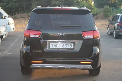 Kia Canival 2017, 155439 км, за 7553.86 USD