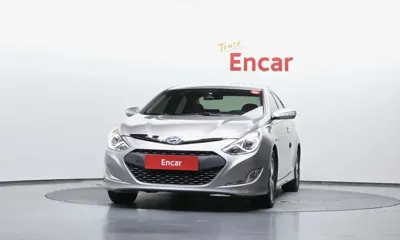 Hyundai Sonata 2012, 131243 км, за 2788.79 USD