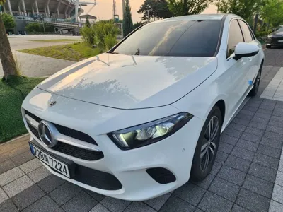 Mercedes-Benz A-Class · 2022 год