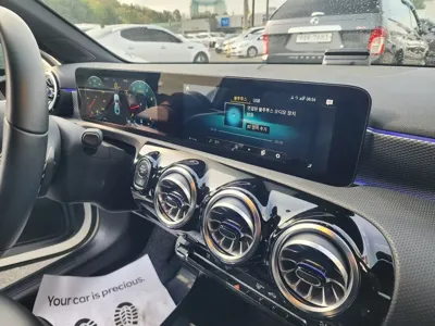 Mercedes-Benz A-Class 2022, 26870 км, за 17657.87 USD