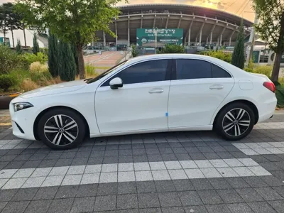 Mercedes-Benz A-Class 2022, 26870 км, за 17657.87 USD - фото 6