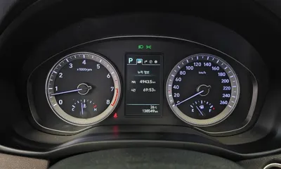 Hyundai Grandeur 2017, 138549 км, за 9425.99 USD - фото 8