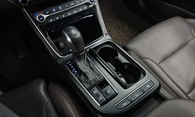 Hyundai Grandeur 2017, 138549 км, за 9425.99 USD - фото 9