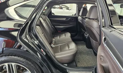 Hyundai Grandeur 2017, 138549 км, за 9425.99 USD - фото 12
