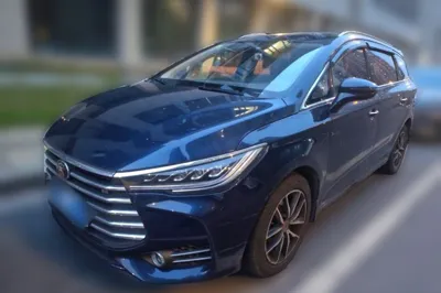 BYD Song Max · 2017 год