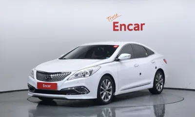 Hyundai Grandeur · 2015 год