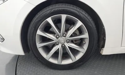 Hyundai Grandeur 2015, 125360 км, за 5710.91 USD