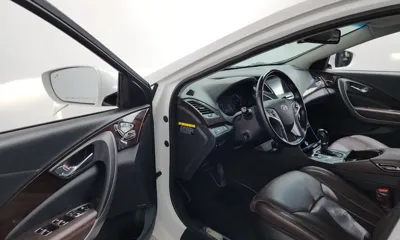 Hyundai Grandeur 2015, 125360 км, за 5665.17 USD - фото 10
