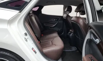 Hyundai Grandeur 2015, 125360 км, за 5665.17 USD - фото 11