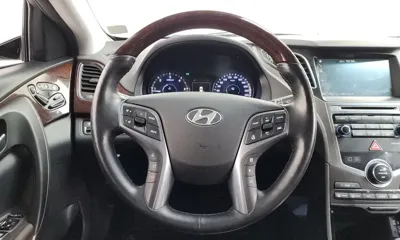 Hyundai Grandeur 2015, 125360 км, за 5665.17 USD - фото 13