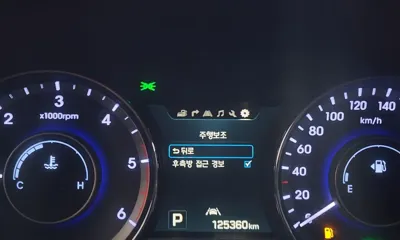 Hyundai Grandeur 2015, 125360 км, за 5665.17 USD - фото 19