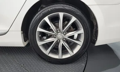 Hyundai Grandeur 2015, 125360 км, за 5665.17 USD - фото 21