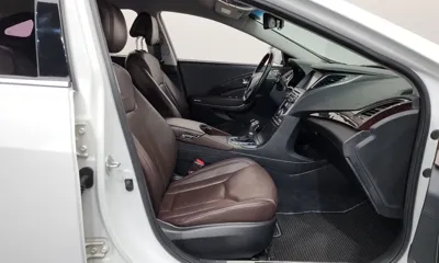 Hyundai Grandeur 2015, 125360 км, за 5665.17 USD - фото 26