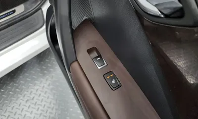 Hyundai Grandeur 2015, 125360 км, за 5665.17 USD - фото 30
