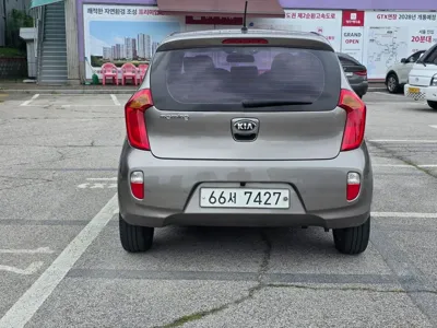 Kia Morning 2015, 48879 км, за 3386.08 USD