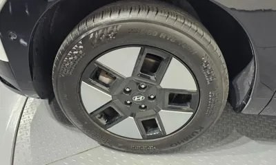 Hyundai Santafe 2024, 31208 км, за 24550.35 USD