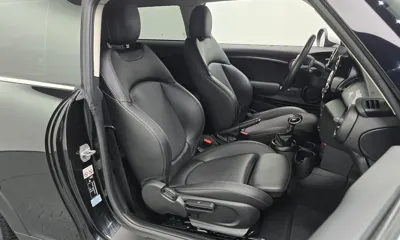 MINI Cooper 2019, 75842 км, за 8143.33 USD - фото 12