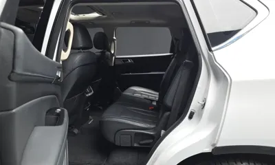 KG_Mobility_Ssangyong Rexton 2018, 117081 км, за 9641.7 USD - фото 26