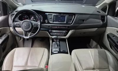 Kia Canival 2017, 80352 км, за 8338.77 USD - фото 7