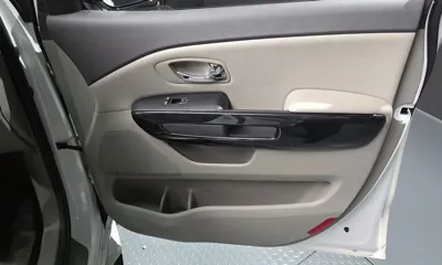 Kia Canival 2017, 80352 км, за 8338.77 USD - фото 25
