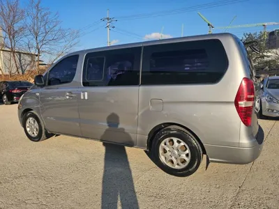 Hyundai Starex 2012, 182532 км, за 3642.38 USD