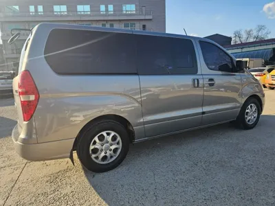 Hyundai Starex 2012, 182532 км, за 3642.38 USD