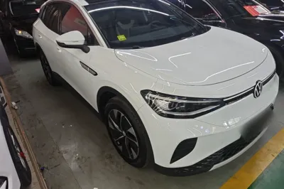 Volkswagen ID.4 Crozz 2024, 35300 км, за 16353 USD